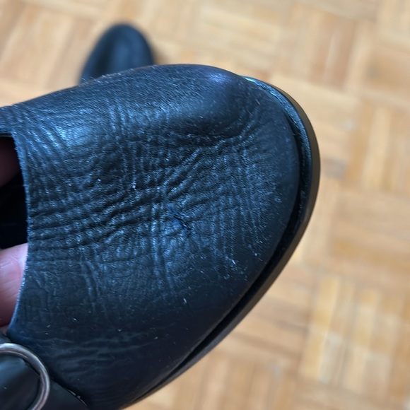 Free Lance - Picture 8 of 12